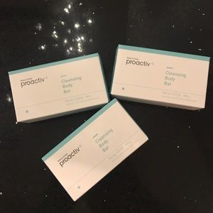 3 Proactive Cleansing Body Bars✨